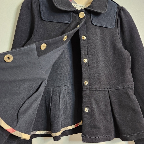 Burberry Girls Black Cotton Jacket, Size 4 ~ EUC - Picture 3 of 10